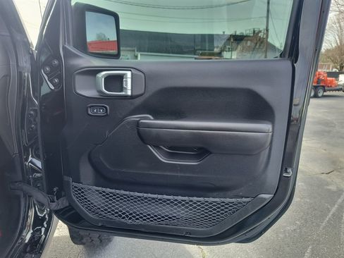 Used 2020 Jeep Gladiator Sport w/ Quick Order Package 23S image 30