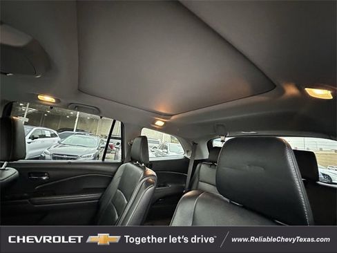 Used 2021 Honda Pilot Elite image 31