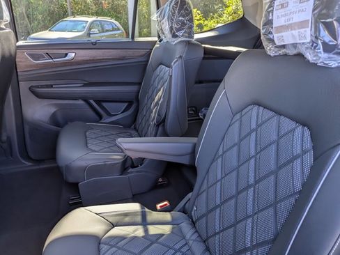 New 2026 Volkswagen Atlas SEL Premium R-Line image 27