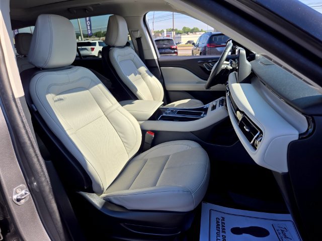 Used 2025 Lincoln Aviator Reserve w/ Illumination Package AWD/4WD image 21