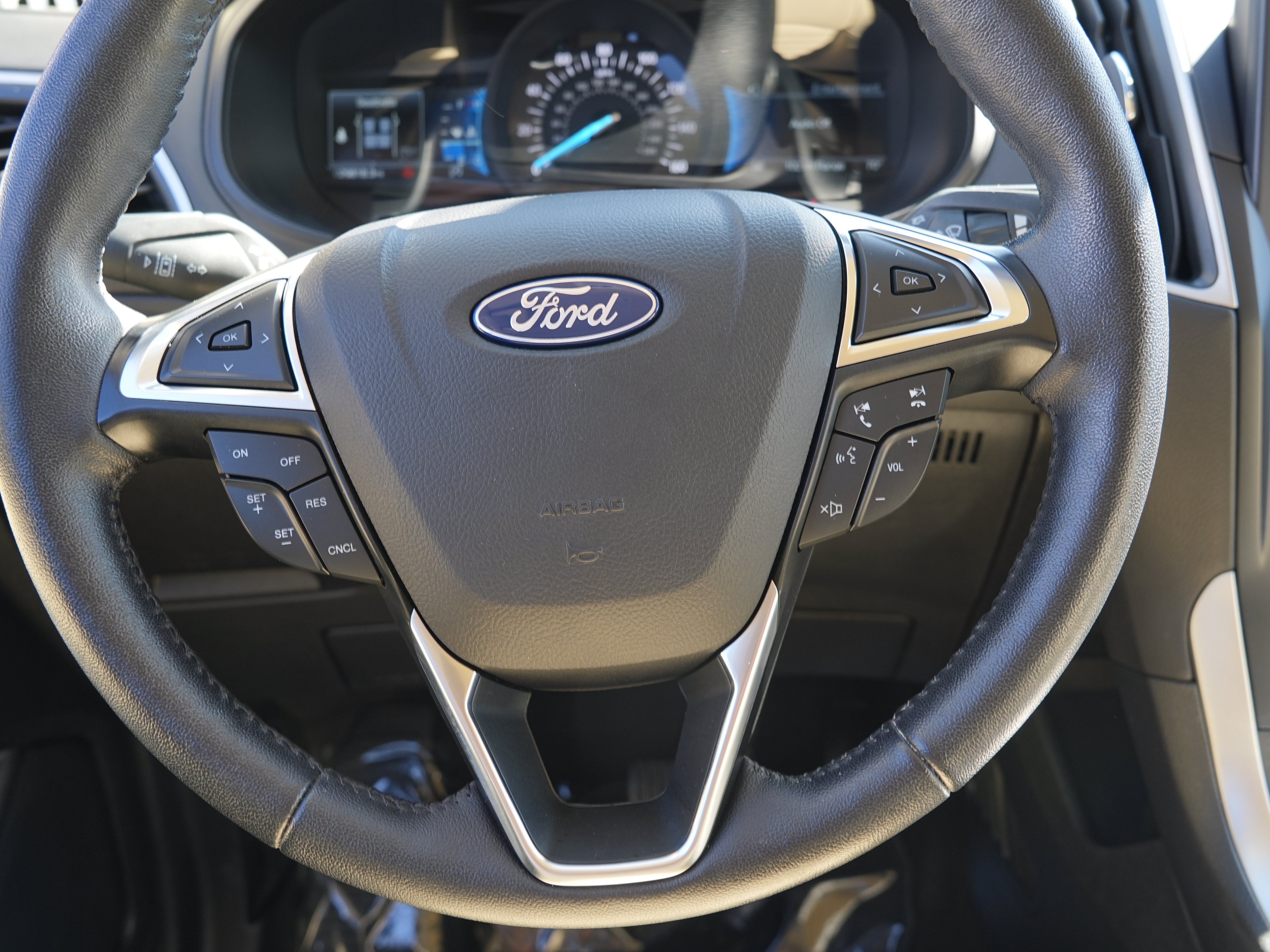 Used 2023 Ford Edge SEL w/ Convenience Package AWD/4WD image 25