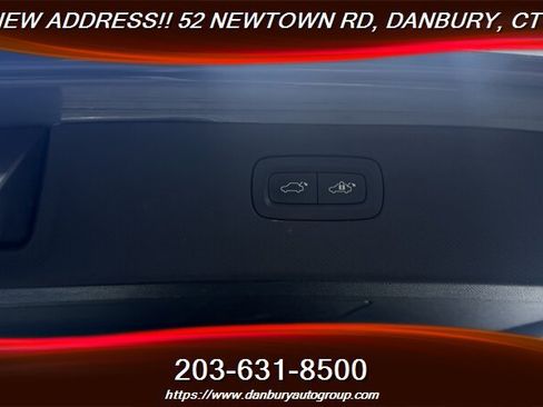 Used 2022 Volvo XC90 T8 Inscription Expression w/ Advanced Package AWD/4WD image 28