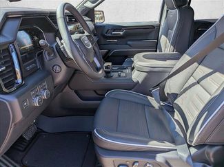 New 2026 GMC Sierra 1500 AT4X w/ LPO, Black Badging Package video 3