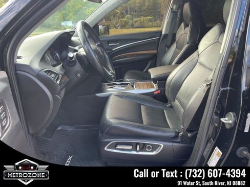 Used 2020 Acura MDX SH-AWD w/Technology Pkg image 18