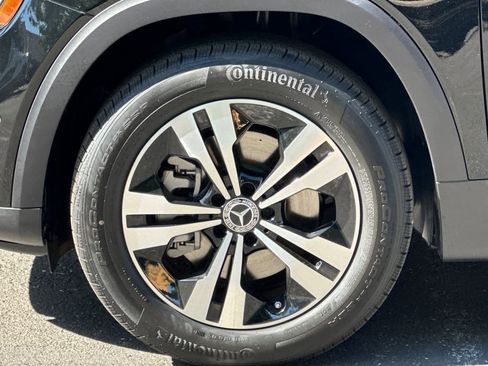 New 2025 Mercedes-Benz GLB 250 image 24