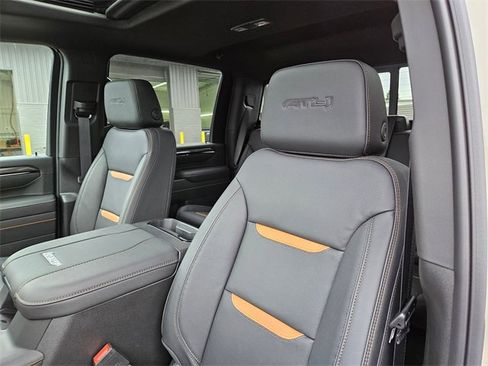 New 2026 GMC Sierra 2500 AT4 w/ Max Trailering Package image 13