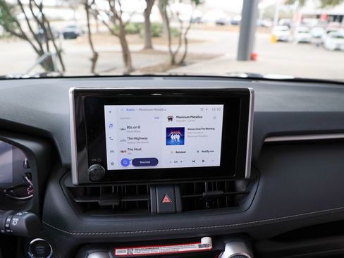 Certified 2025 Toyota RAV4 XLE w/ Convenience Package image 19