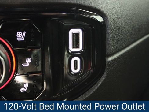 Certified 2024 Chevrolet Silverado 1500 High Country w/ High Country Premium Package AWD/4WD image 22