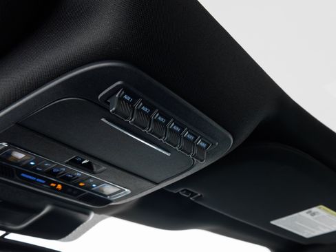 Used 2024 Ford F150 Raptor AWD/4WD image 29