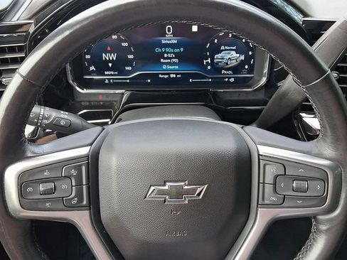 Used 2022 Chevrolet Silverado 1500 RST AWD/4WD image 19