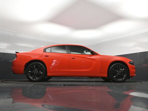 Used 2022 Dodge Charger SXT w/ Blacktop Package AWD/4WD image 43