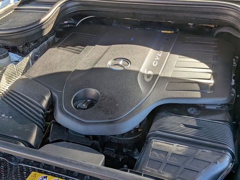 Certified 2024 Mercedes-Benz GLE 450 4MATIC image 42