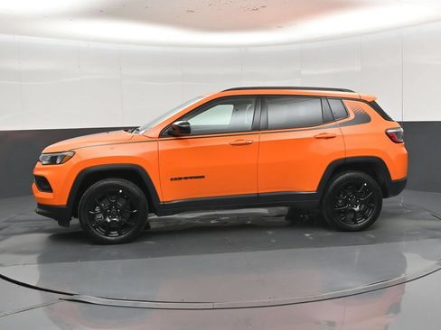 New 2026 Jeep Compass Latitude AWD/4WD image 29