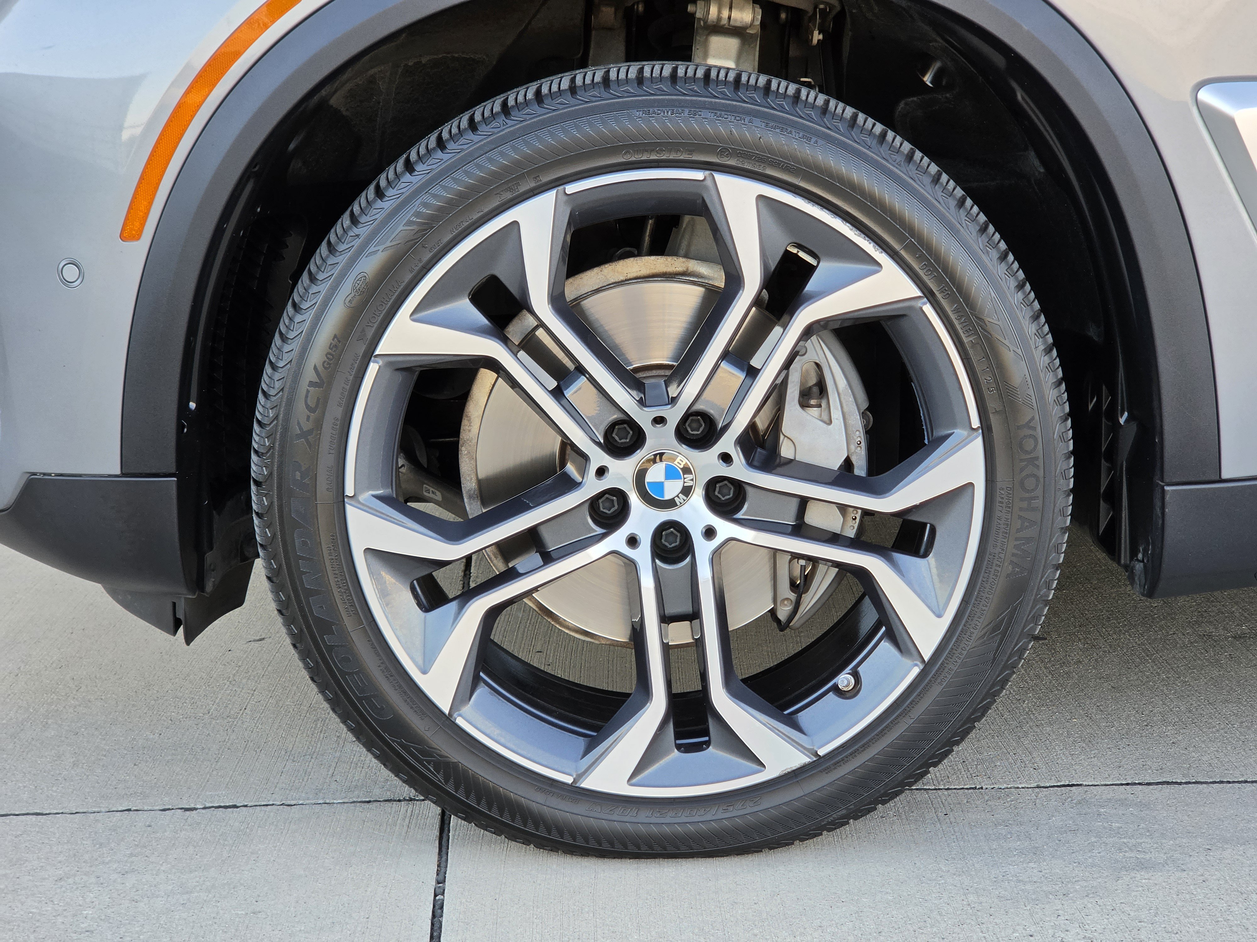 Used 2024 BMW X5 sDrive40i w/ Premium Package RWD image 7