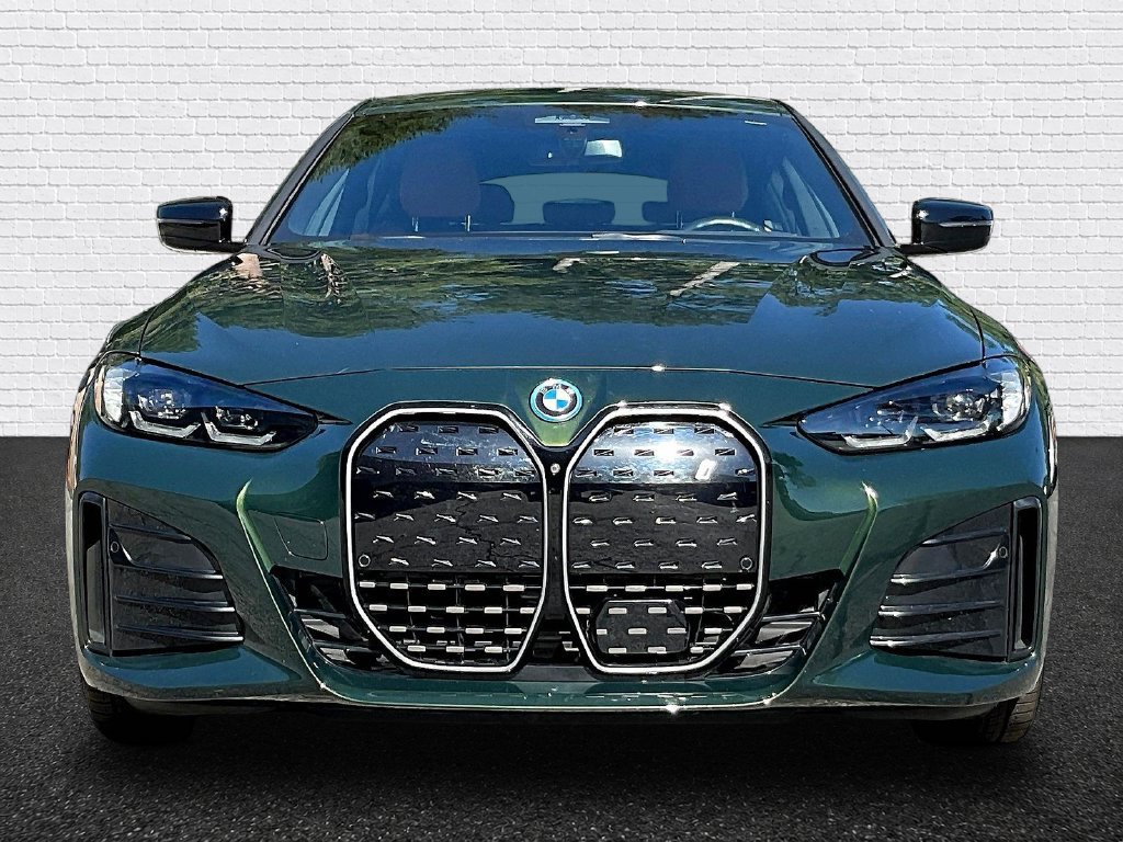 Used 2024 BMW i4 eDrive35 w/ M Sport Package RWD image 2