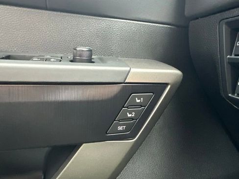 New 2026 Toyota Tundra Platinum AWD/4WD image 15