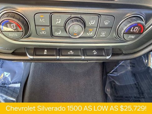 Used 2018 Chevrolet Silverado 1500 LT w/ All Star Edition AWD/4WD image 11