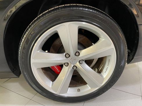 Used 2009 Dodge Challenger SRT8 image 11