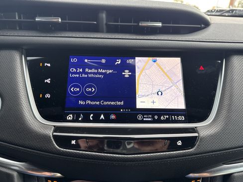 Used 2024 Cadillac XT5 Premium Luxury w/ Technology Package image 19