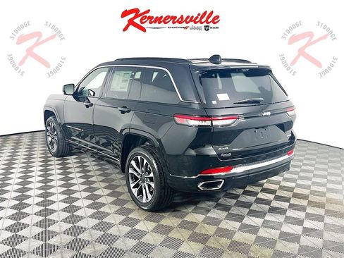 New 2025 Jeep Grand Cherokee Overland w/ Luxury Tech Group IV image 5