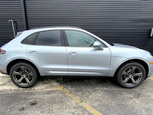 New 2025 Porsche Macan image 11