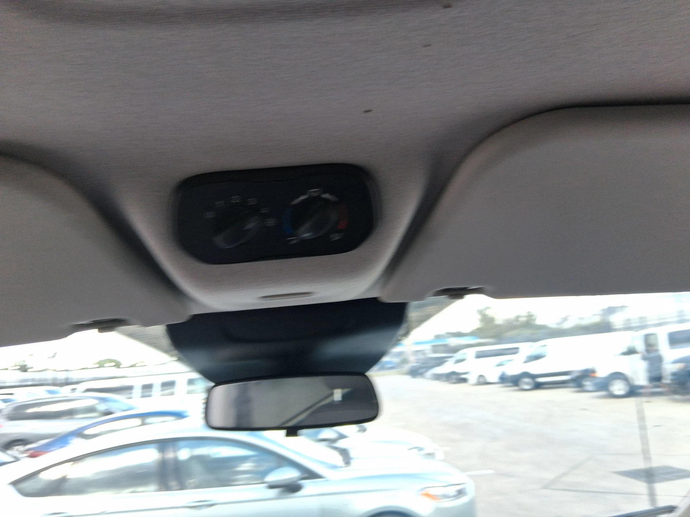 Used 2018 Ford Transit 350 XL RWD image 38