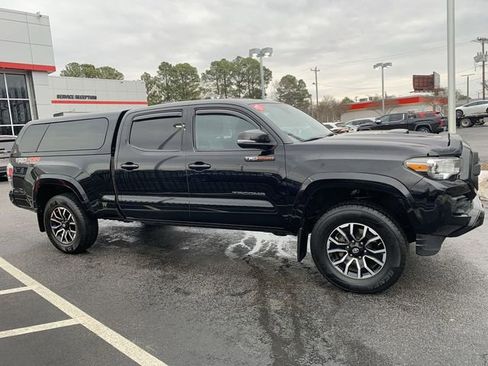 Certified 2021 Toyota Tacoma TRD Sport w/ Technology Package image 9