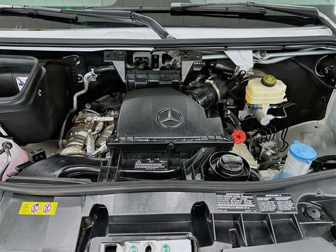 New 2025 Mercedes-Benz Sprinter 2500 image 24