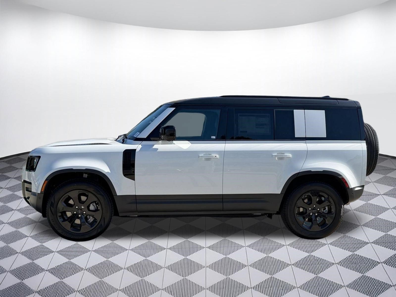 New 2026 Land Rover Defender 110 S AWD/4WD image 2
