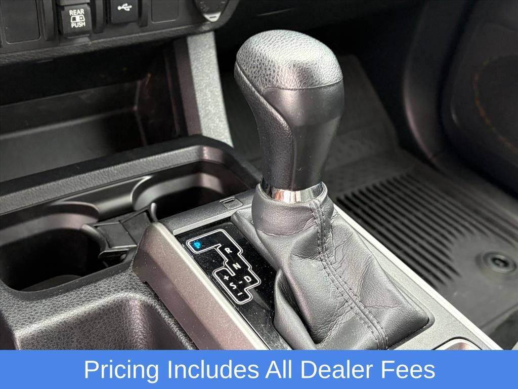 Used 2023 Toyota Tacoma SR5 w/ Technology Package AWD/4WD image 25
