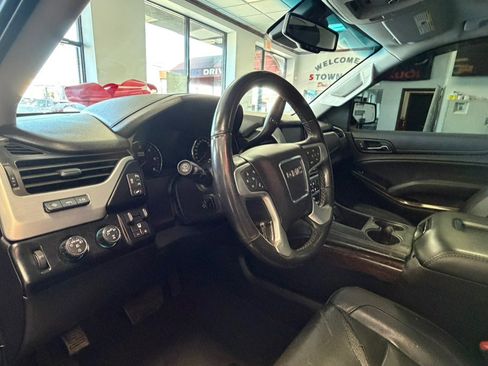 Used 2019 GMC Yukon SLT w/ Graphite Performance Edition AWD/4WD image 21