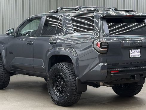 Used 2026 Toyota 4Runner TRD Sport Premium image 4