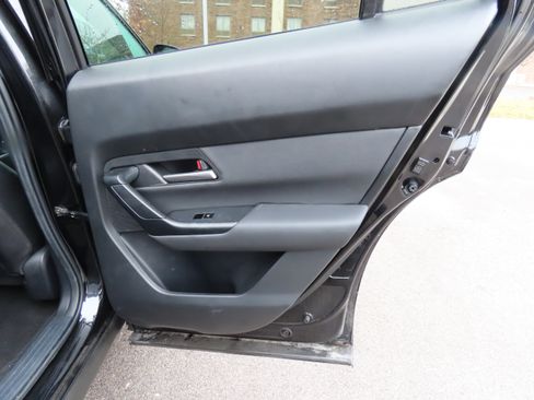 Used 2025 MAZDA CX-50 AWD 2.5 Hybrid w/ Premium Pkg image 13