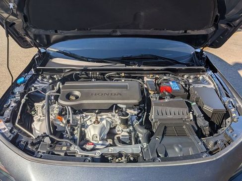 Used 2025 Honda Civic Sport image 38