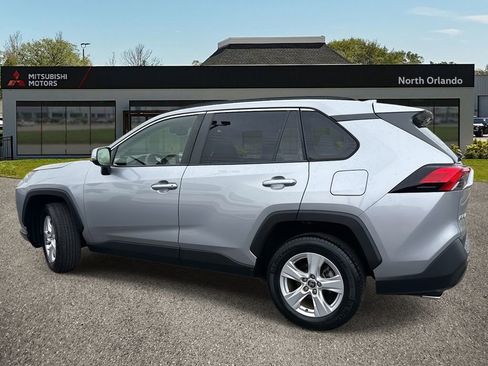 Used 2021 Toyota RAV4 XLE image 3