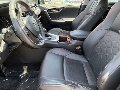 Used 2024 Toyota RAV4 Adventure AWD/4WD image 18