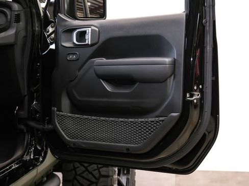 Used 2024 Jeep Wrangler Unlimited Sport image 77