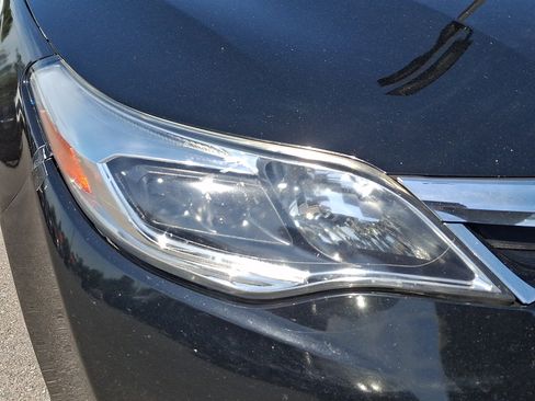 Used 2015 Toyota Avalon XLE Premium FWD image 9