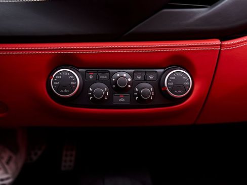 Used 2018 Ferrari 488 Spider RWD image 79