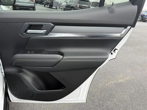 New 2026 GMC Terrain Elevation image 32