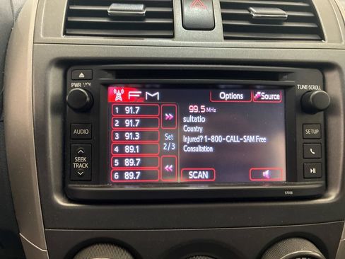 Used 2013 Toyota Corolla S FWD image 15