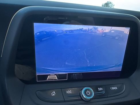 Used 2020 Chevrolet Camaro LT w/ Technology Package image 13