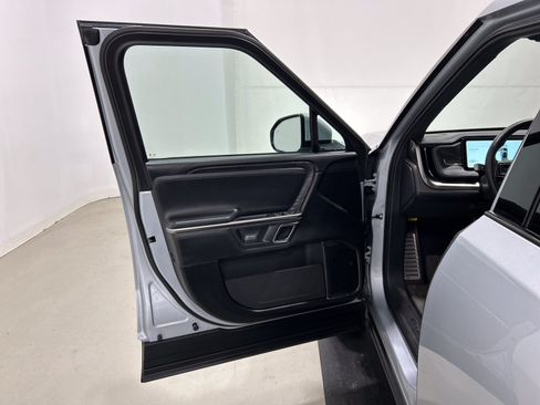 Used 2024 Rivian R1T Adventure AWD/4WD image 16