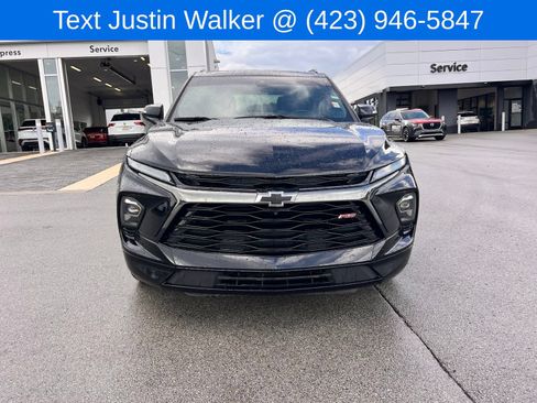 Used 2024 Chevrolet Blazer RS w/ Driver Confidence II Package AWD/4WD image 2