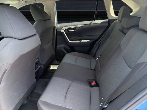 Used 2023 Toyota RAV4 AWD Hybrid image 14