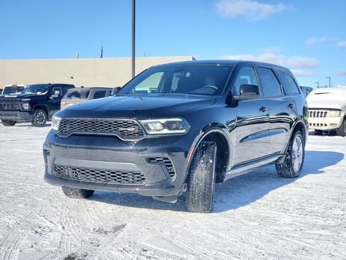 Used 2023 Dodge Durango GT image 4