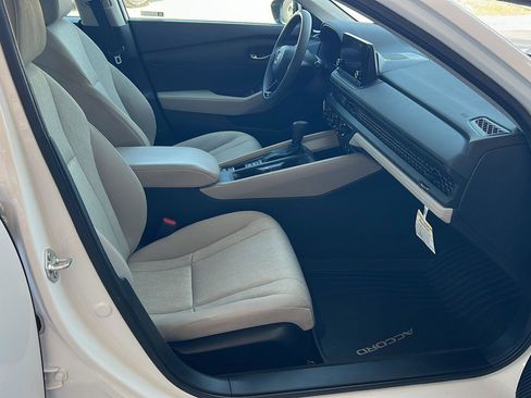 Used 2024 Honda Accord LX image 13