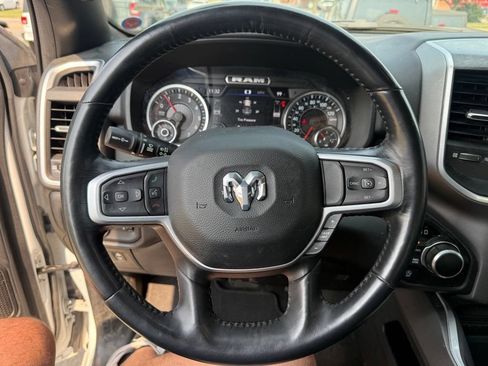 Used 2022 RAM 1500 Big Horn AWD/4WD image 19