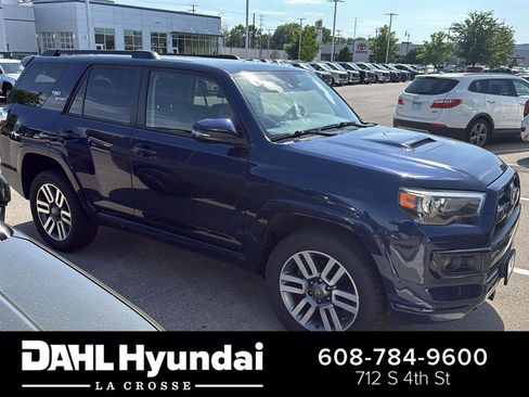 Used 2022 Toyota 4Runner TRD Sport w/ Technology Package AWD/4WD image 1