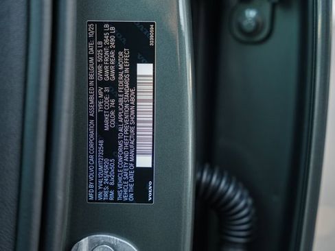 New 2026 Volvo XC40 B5 Ultra w/ Protection Package Premier image 41